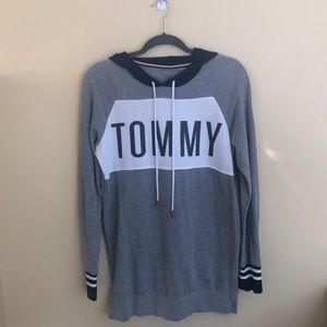Tommy Hilfiger hooded long sleeve shirt